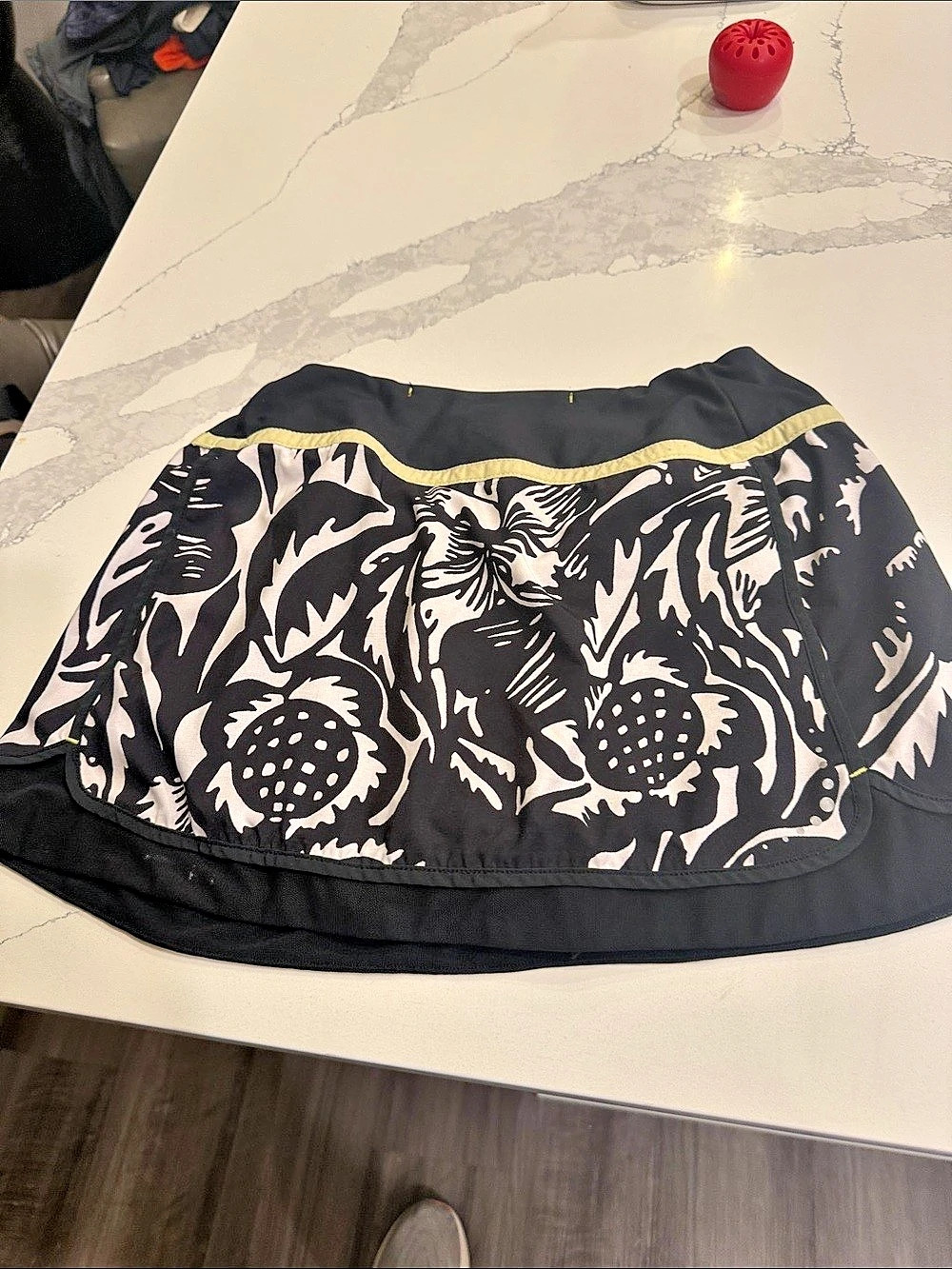 title nine Abstract Print Mini Skirt Size XS Like New